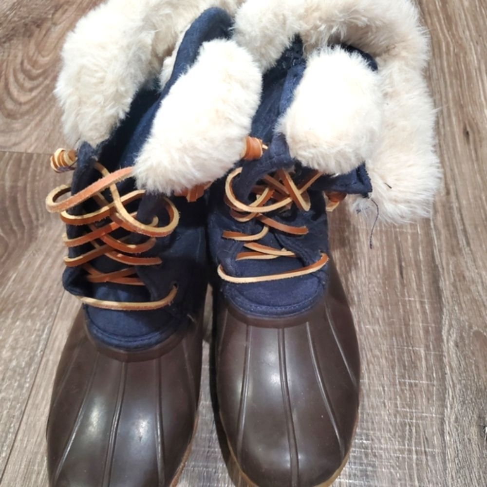 Girls Sperry Snow Boots Size 3 Kids' Brown and Navy Snow Boots with Faux Fur